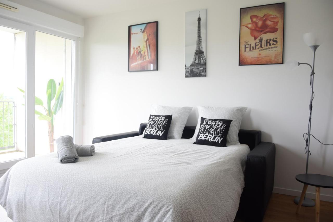 Grand Dreams Apartment